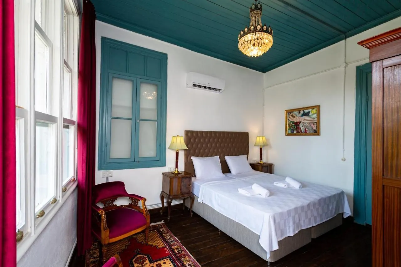 Mansion With Lemon Tree Apartment Izmir