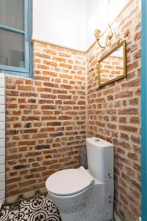 Mansion With Lemon Tree Apartment Izmir
