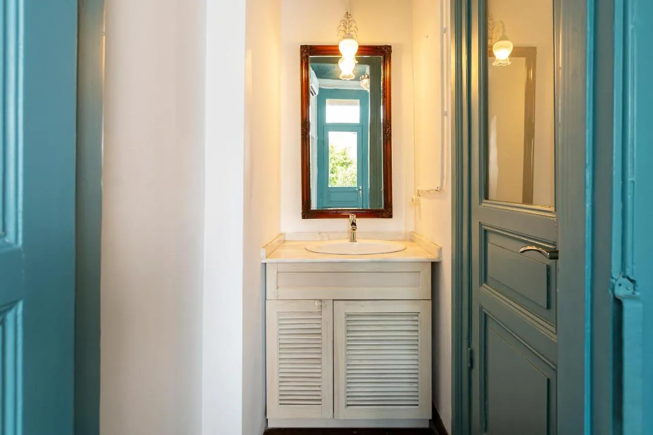 Mansion With Lemon Tree Apartment Izmir