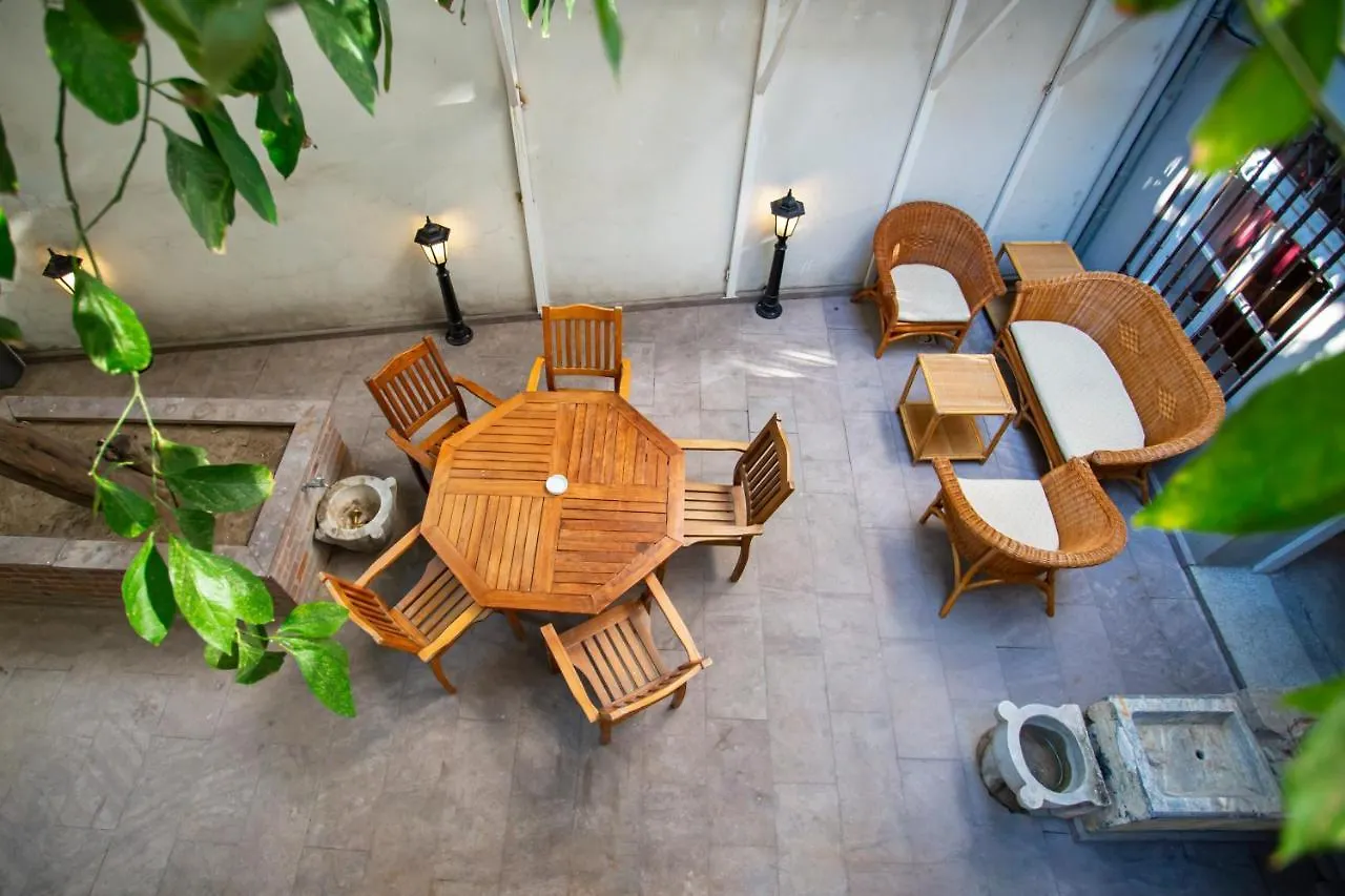 Mansion With Lemon Tree Apartment Izmir 0*,  Turkey