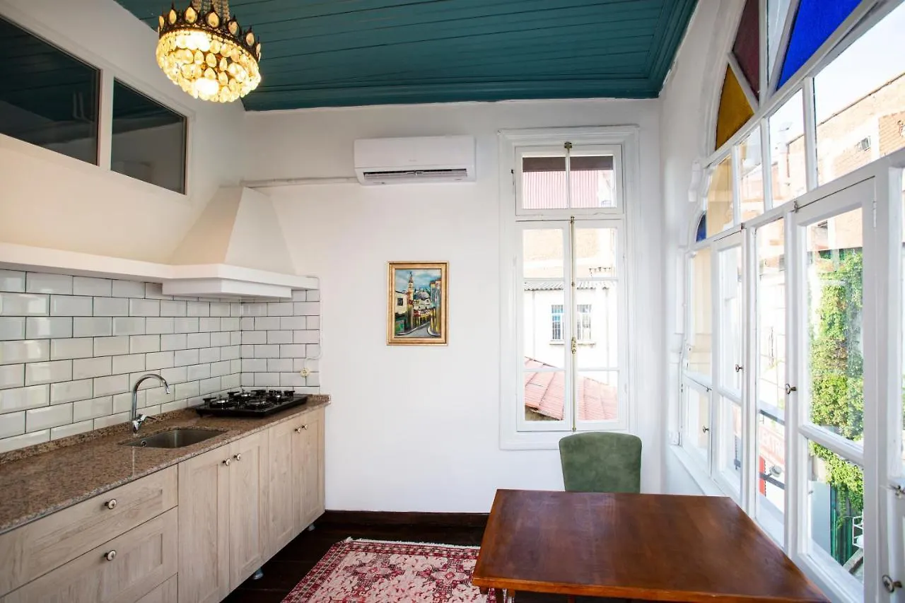 Mansion With Lemon Tree Apartment Izmir